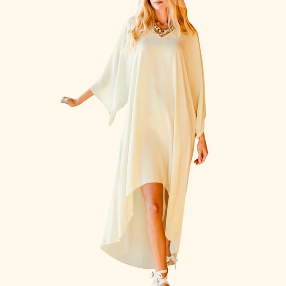 cobblestone Dresses & Skirts - Cobblestone Living Carlotta Kaftan Dress OS